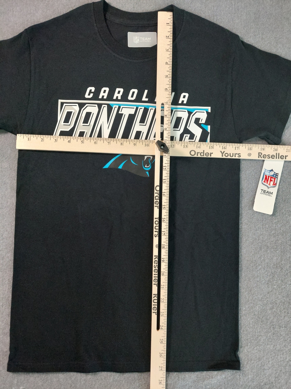 NWT NFL Team Apparel Carolina Panthers Black Graphic T Shirt Mens Size Small - Picture 2 of 5
